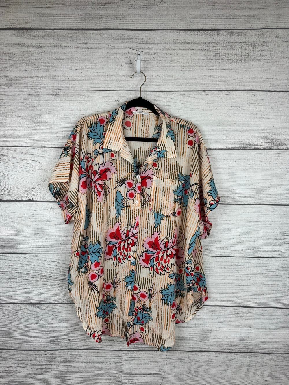 Cupshe Women's Floral Stripe Button Up Oversized Swim Cover Up Size Large